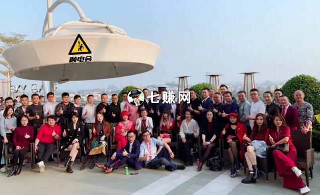 微商加人加粉方法:微信朋友圈互推!