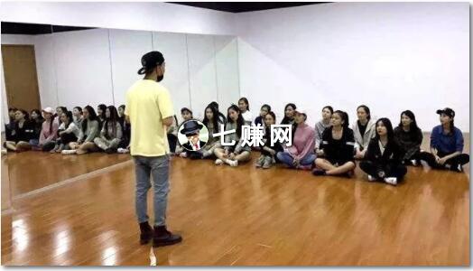 短视频美女“买家秀”如何赚钱?